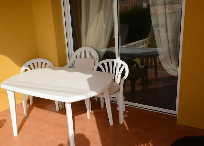 A 50 Metros Del Mar Appartement *